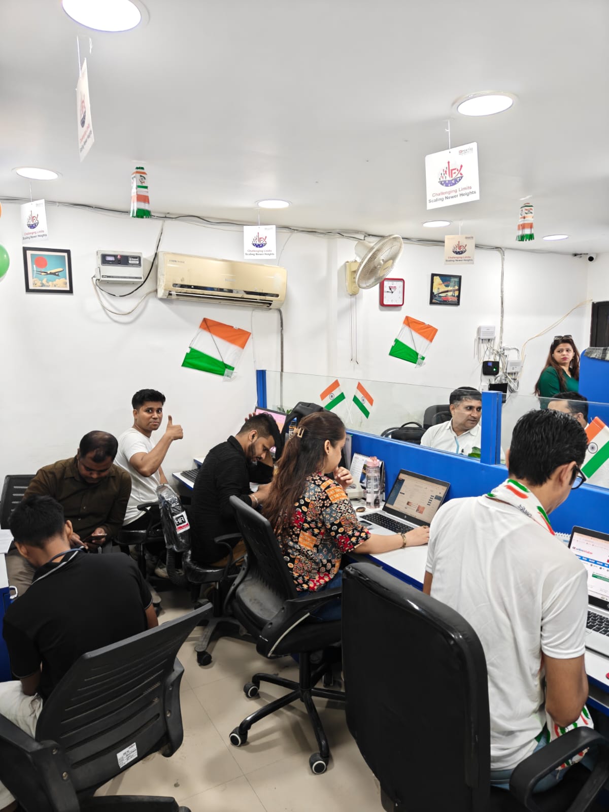 FXpertise team working at their desks